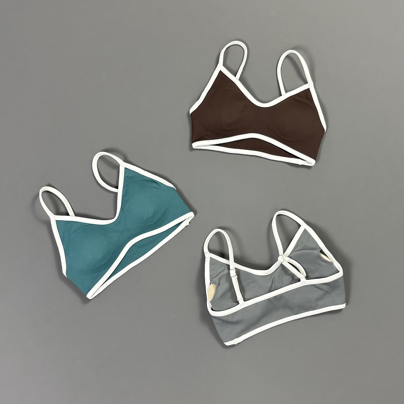 Women Contrastline Yoga Bra V  - Yoga Daily Fitness recensie en prijs